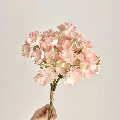 Dekorative Blumenarrangements