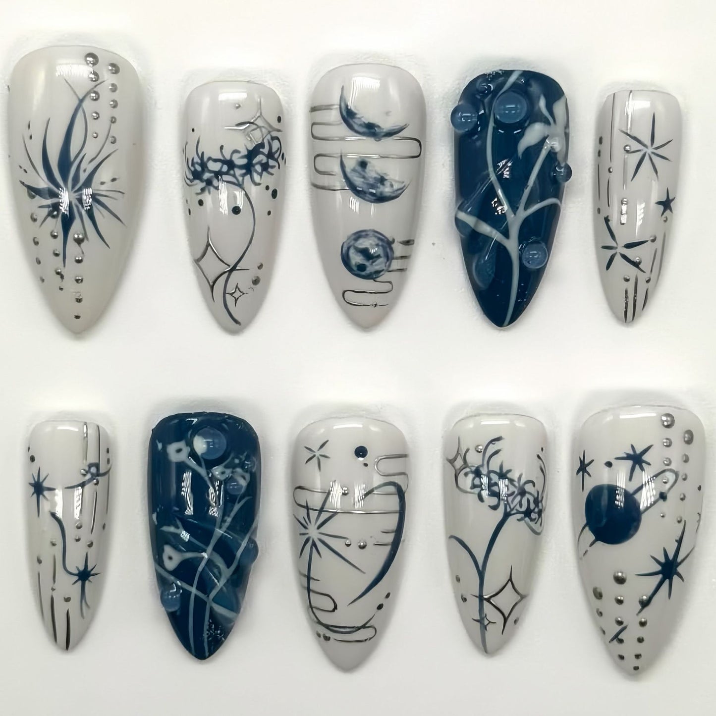 Thematic Artisan Press-On Nail Set Brehn