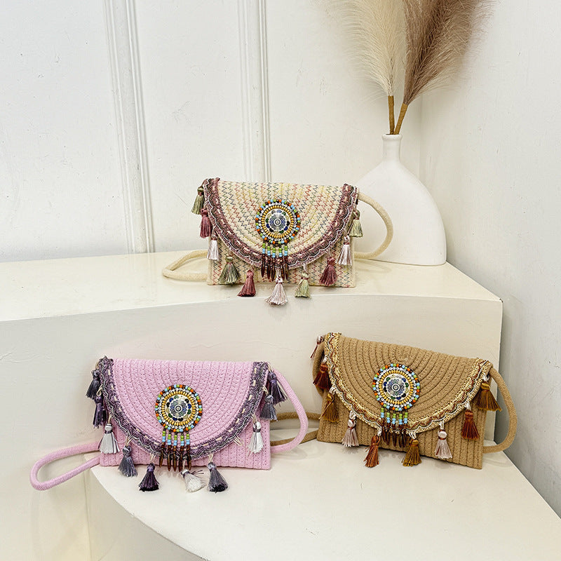 Bohemian-inspiriertes handgefertigtes Perlen-Clutch Brehn