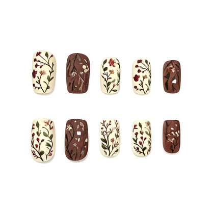 Blumeninspirierte Gel-Nail-Art Brehn