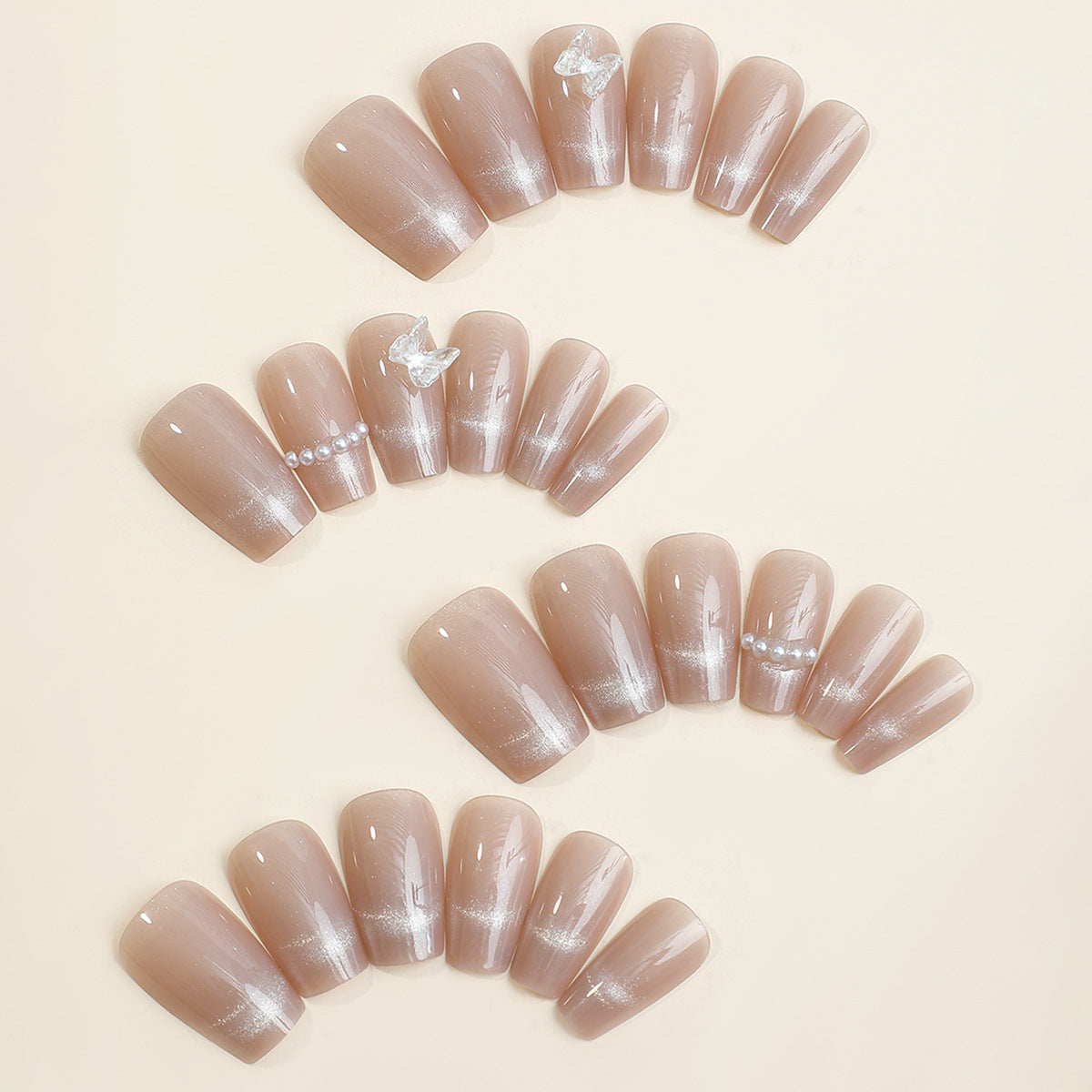 Elegante Press-On Nagelset mit dekorativen Kristallakzenten Brehn