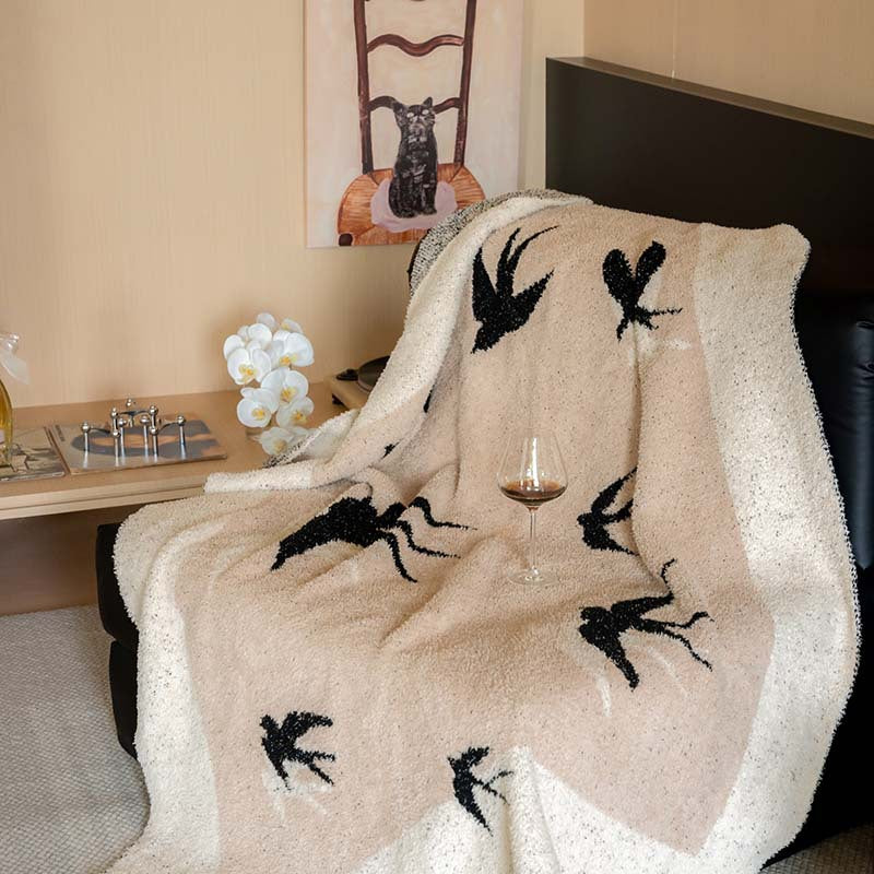 Extraweiche Chenille-Wohndecke mit Katzenillustration und Sternenrelief Brehn