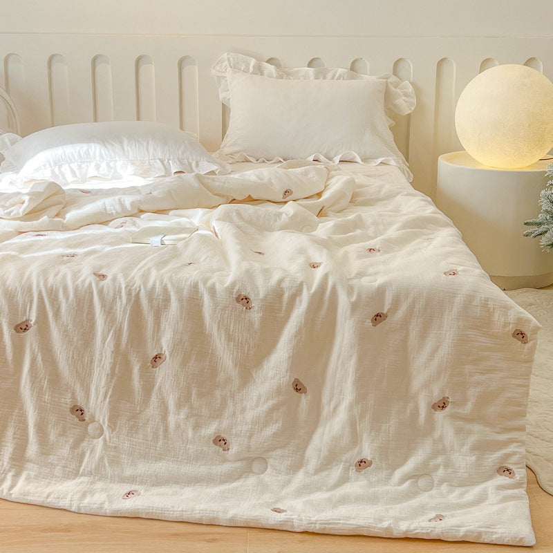 Damen leichte und atmungsaktive Tagesdecke mit zarten Blumenmotiven Brehn