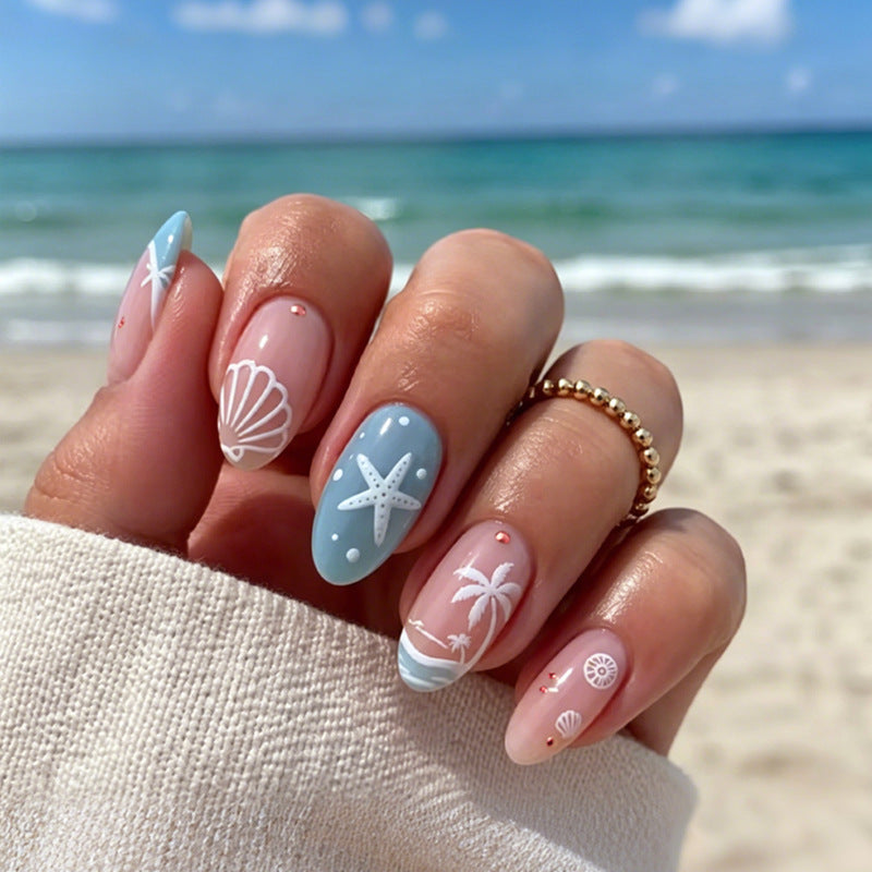 Kunstnagelset mit maritimen Details Brehn