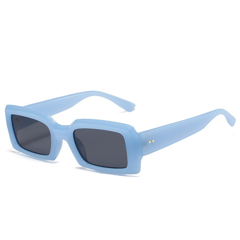 Übergroße geometrische Sonnenbrille mit verlaufenden Gläsern Brehn