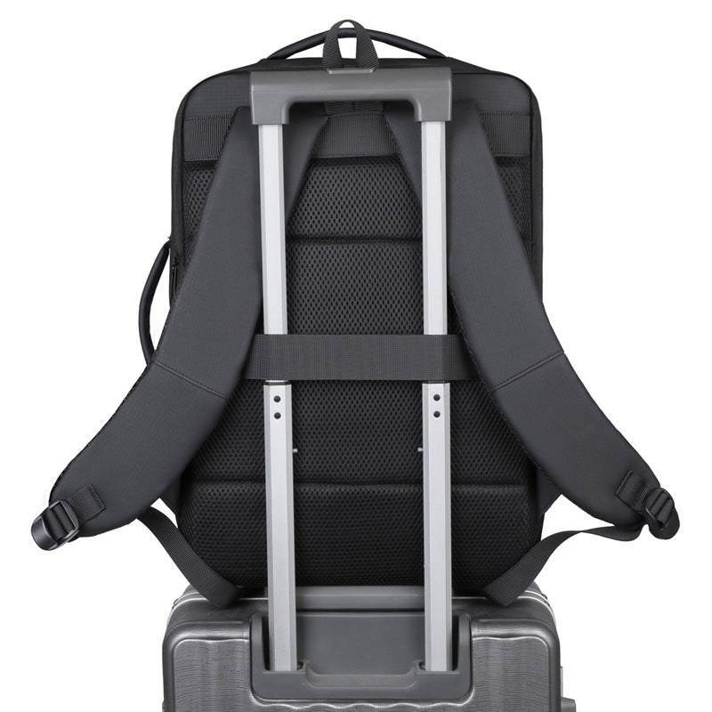 Geräumiger tech-bereiter Rucksack Brehn