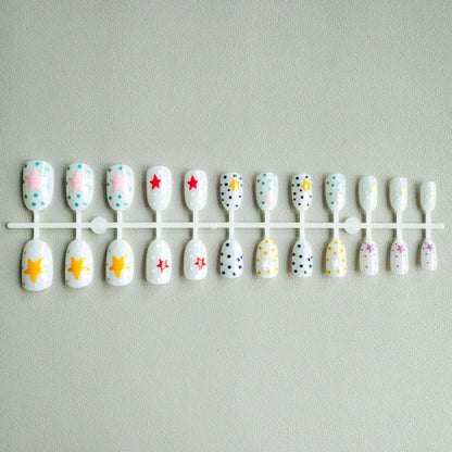Künstlerisches Stern- und Punkt-Nagelkunst-Set