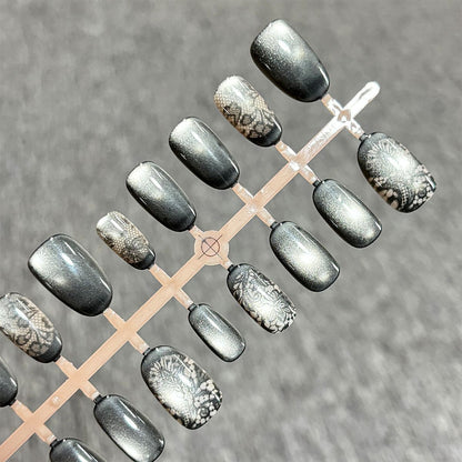 Dekorative Press-On Nail Art Tipps Brehn