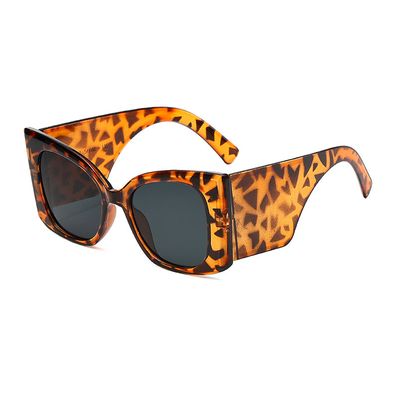 Damen modische oversized Sonnenbrille mit glamourösem Design Brehn