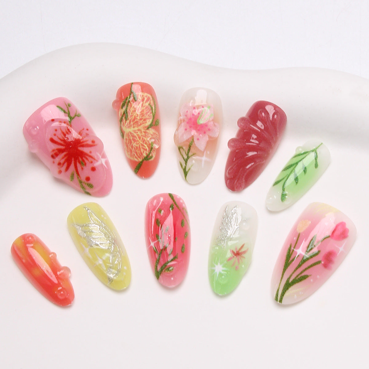 DIY Press-On Nail Art Set Brehn