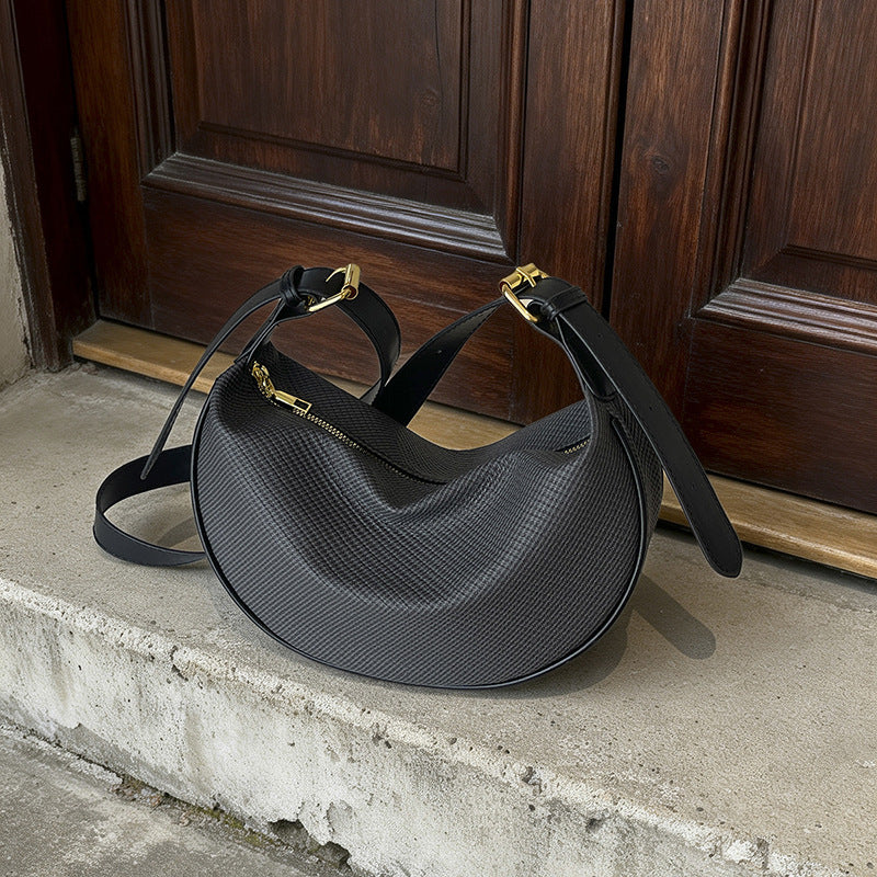 Texturierte Leder Hobo-Tasche