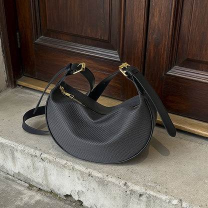 Texturierte Leder Hobo-Tasche