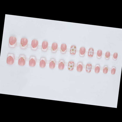 Künstliches Nageldesign Brehn