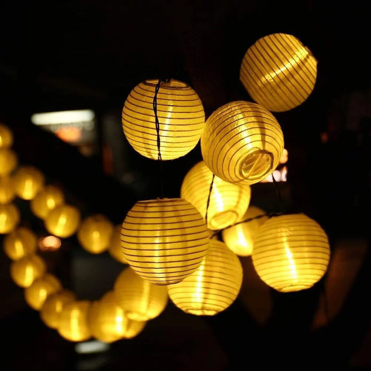 Dekorative LED Laternen Lichterkette Brehn