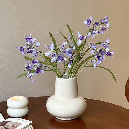 Zeitgenössische Keramik-Blumenvase