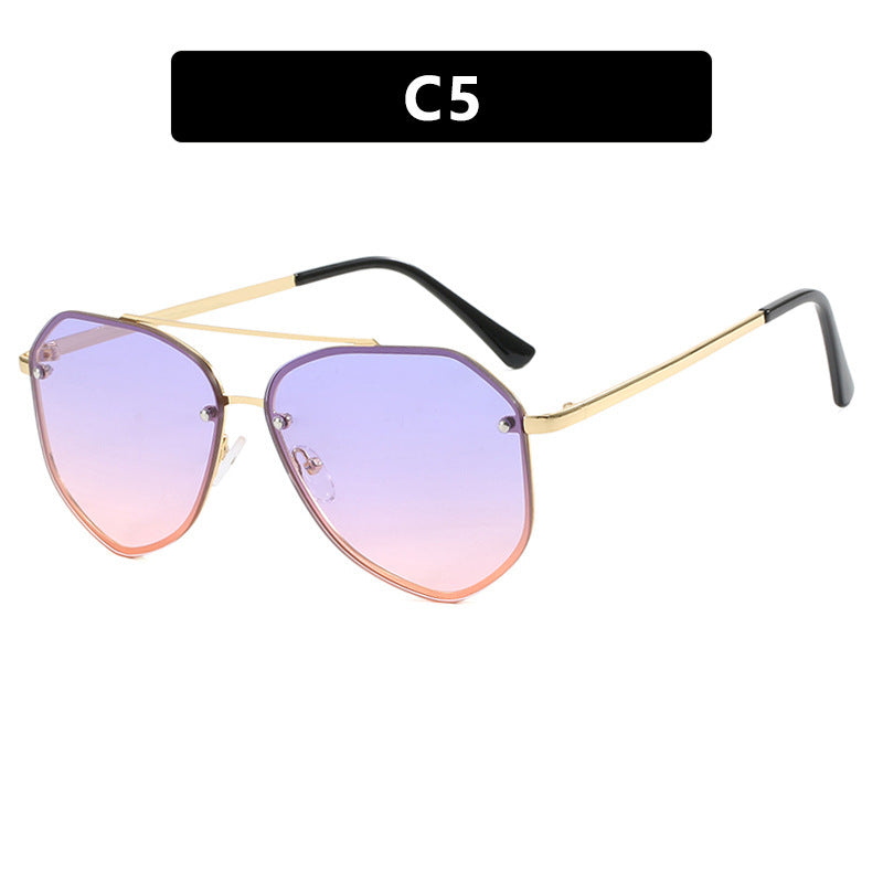 Damen geometrische Sonnenbrille mit filigranem Gestell Brehn