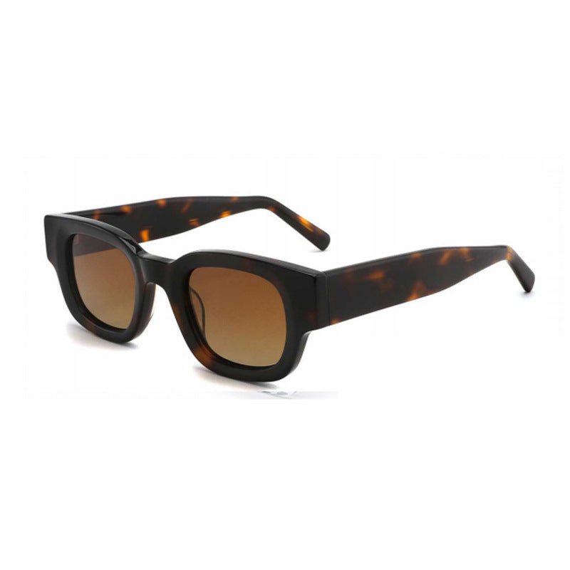 Damen Oversize Sonnenbrille mit robustem Kunststoffrahmen und UV-Schutz Brehn