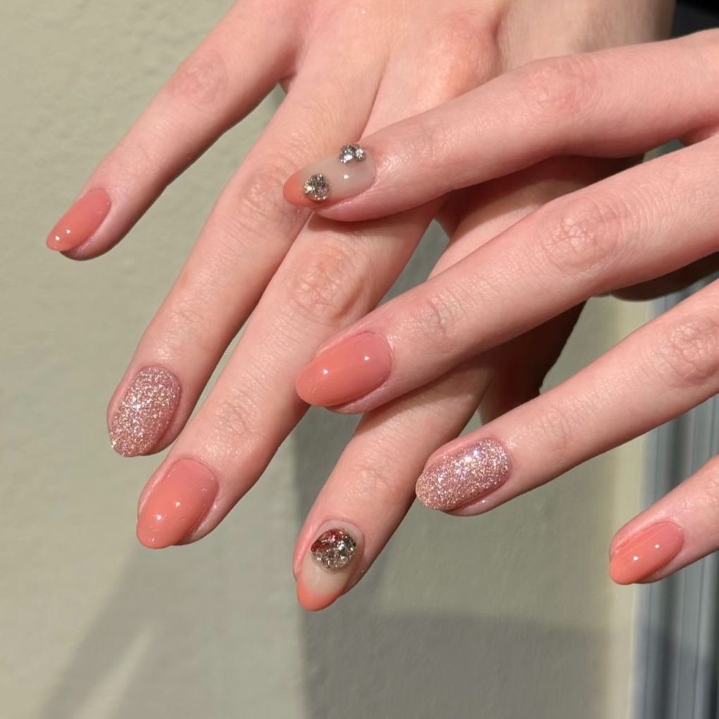 Glitzerndes Press-On Nagelkunstset