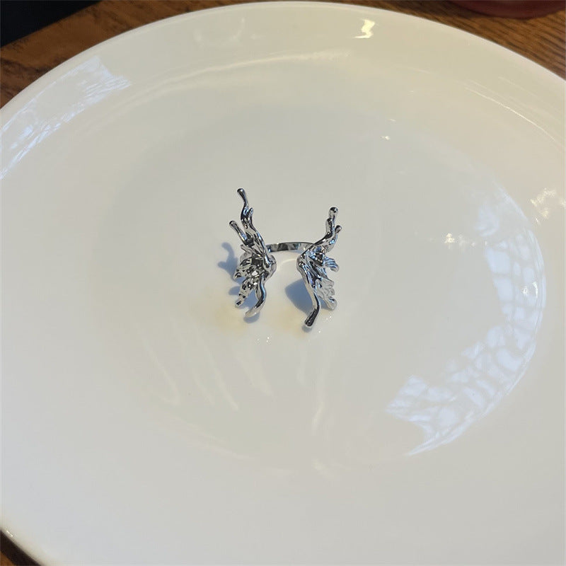 Künstlerischer Baumzweig Design Ring Brehn