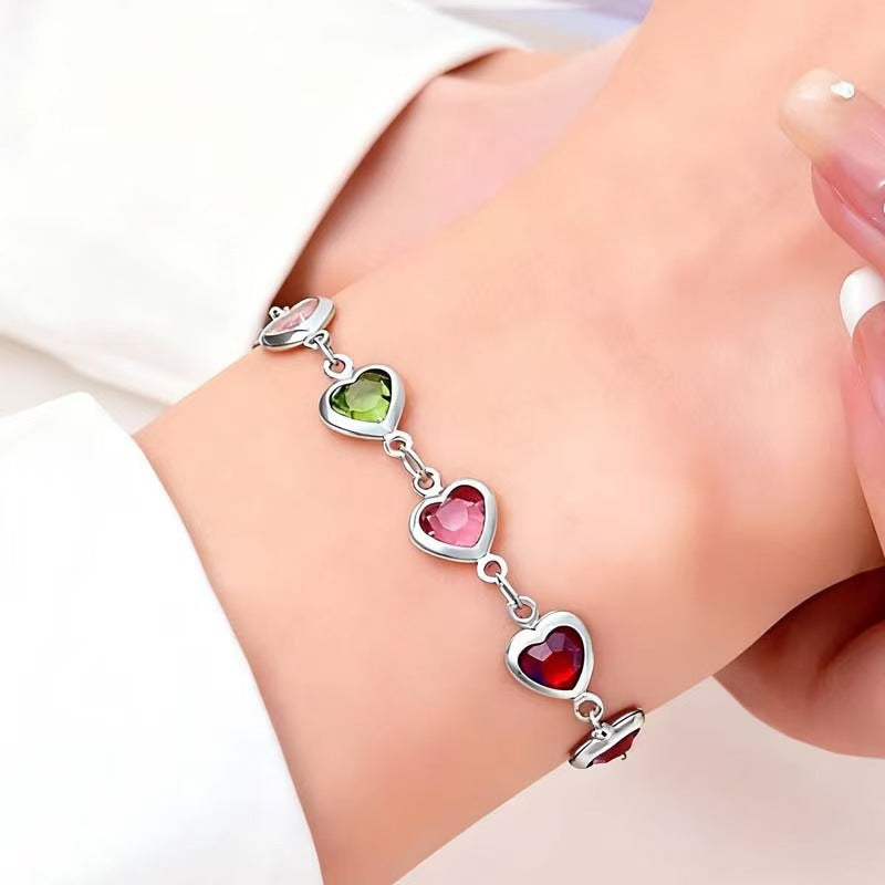 Herzförmiger Edelstein Charm-Armband Brehn