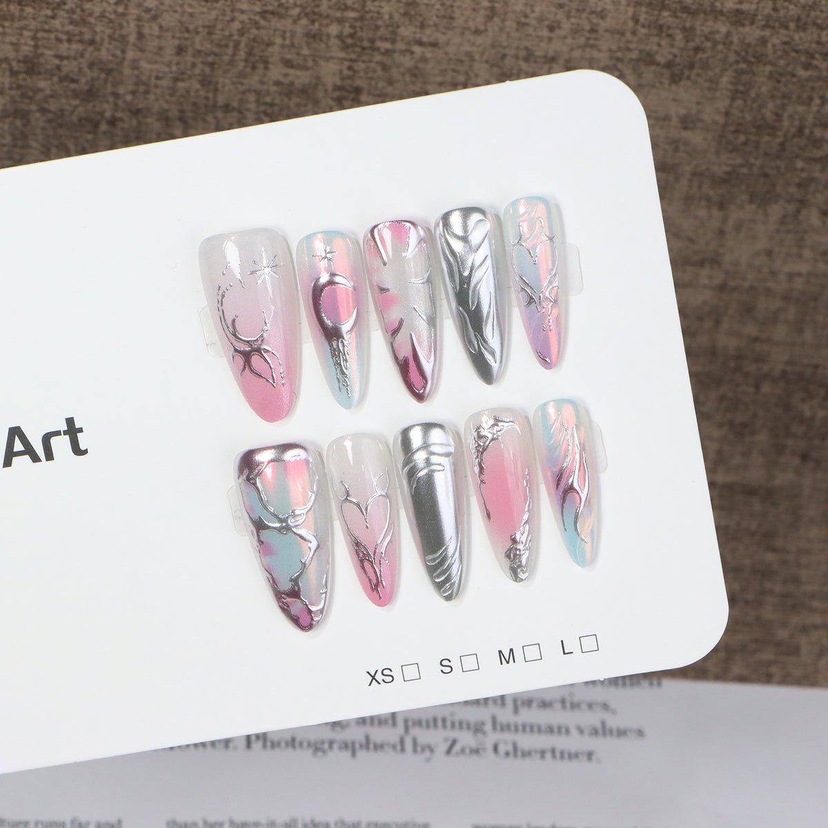 Abstract Nail Art Brehn