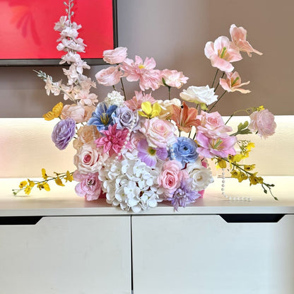 Lebendige künstliche Blumen-Mittelstück-Anordnung