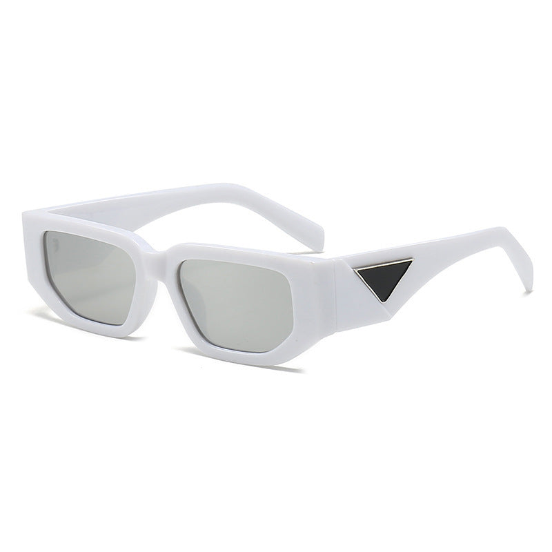 Damen Modische Rechteckige Sonnenbrille mit eleganten Akzenten Brehn