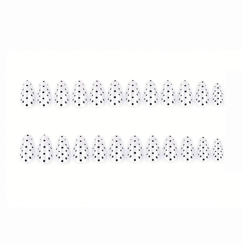 Elegante Polka Dot Press-On Nagelverstärkungen Brehn