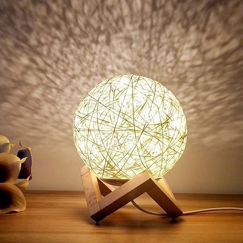 Dekorative Tischlampe