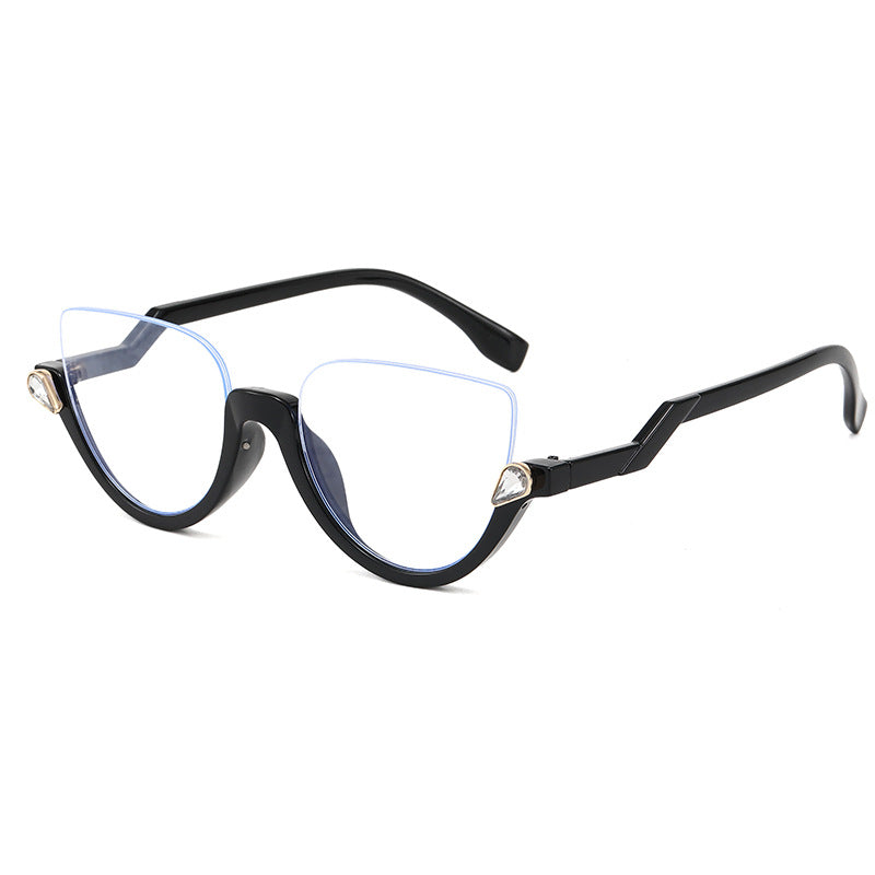 Damen Cat-Eye Sonnenbrille mit glamourösen Steinakzenten Brehn