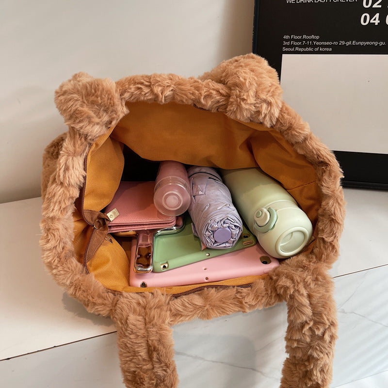 Kuscheltasche Im Bärenformat Brehn