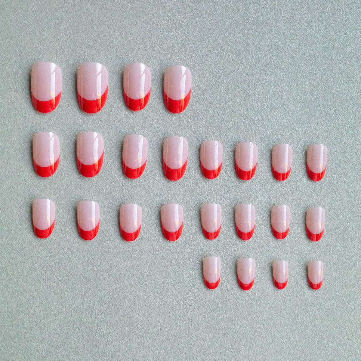 Elegantes French Tip Nagelkunst Set