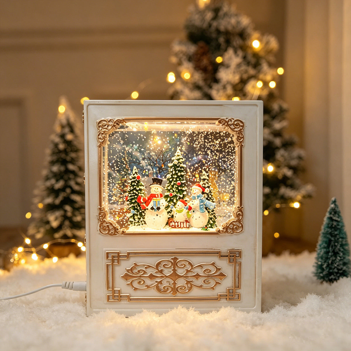 Weihnachtsbaum Deko mit Schneekugel Brehn