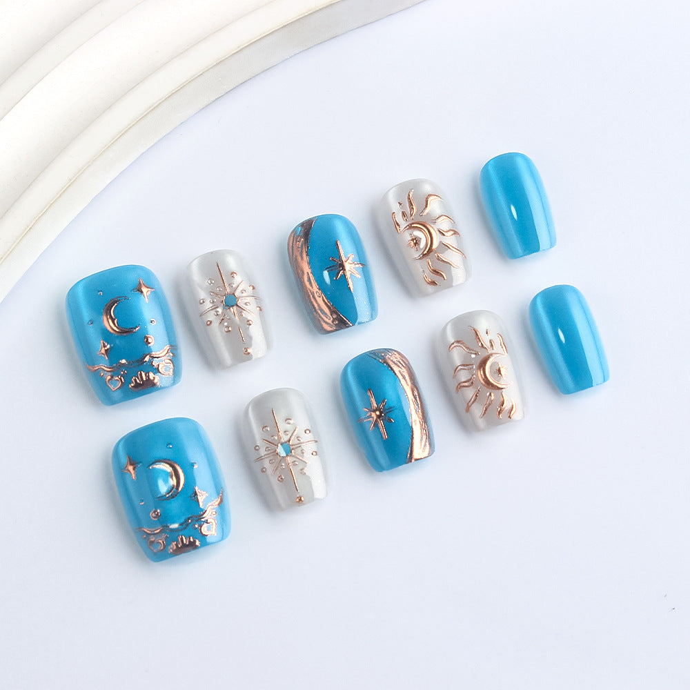 Himmels-themed Press-On Nagelkunst Brehn