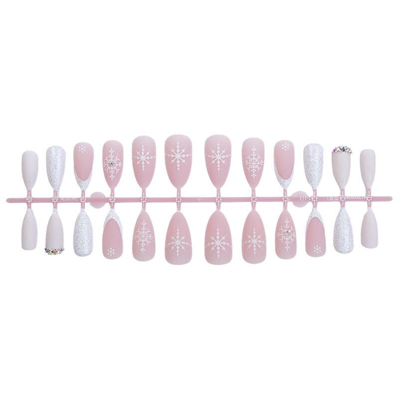 Elegantes Press-On-Nagelset mit Winter-Schneeflocken-Designs Brehn