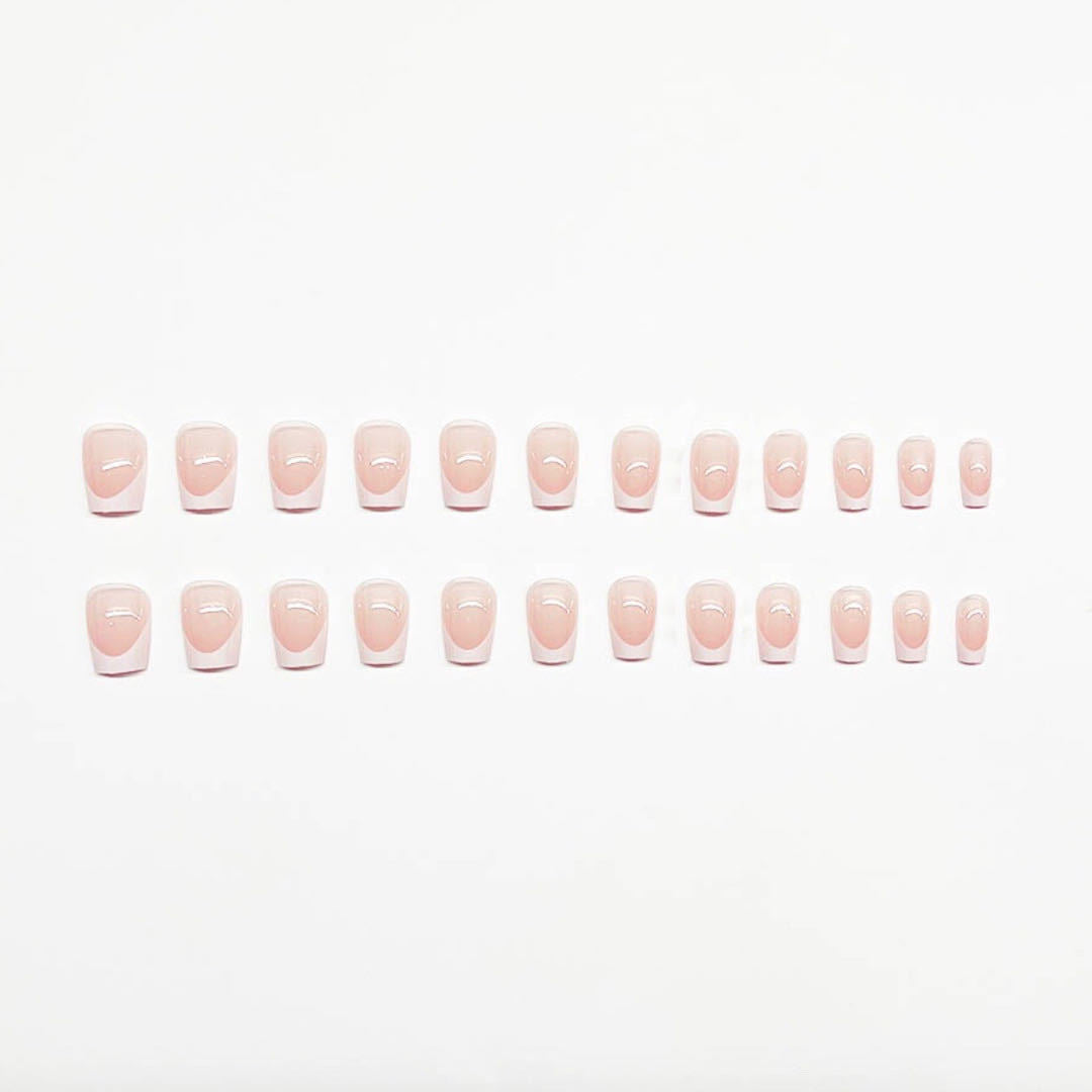 Elegantes Französisch-Spitzen Mani-Pedi-Set Brehn
