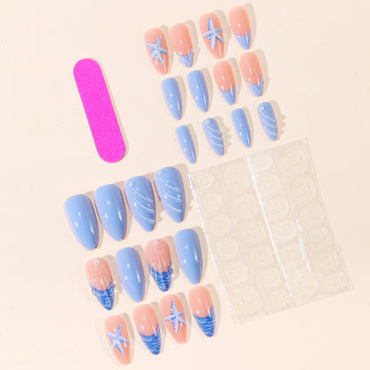 Ozean-inspiriertes 3D-Nagelkunst-Design Brehn