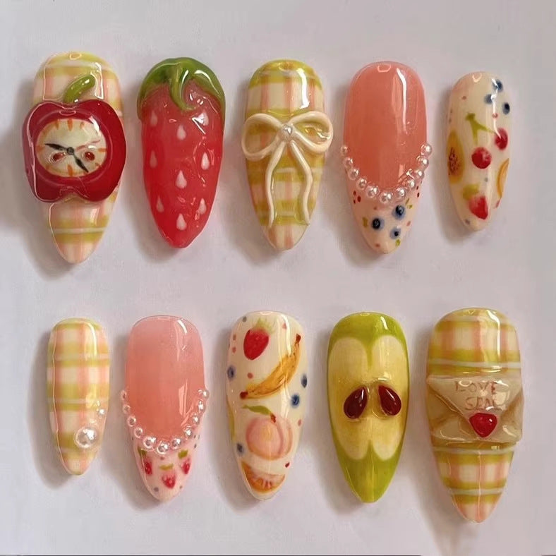 Kunstnagelset mit fröhlichen Obst- und Blumenmotiven Brehn
