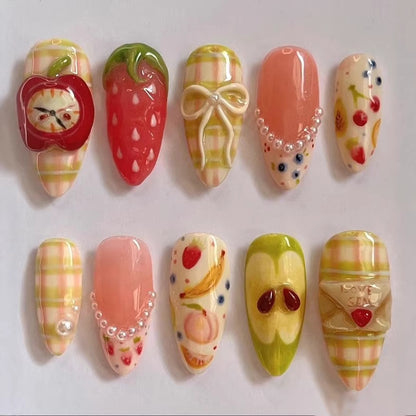 Kunstnagelset mit fröhlichen Obst- und Blumenmotiven Brehn