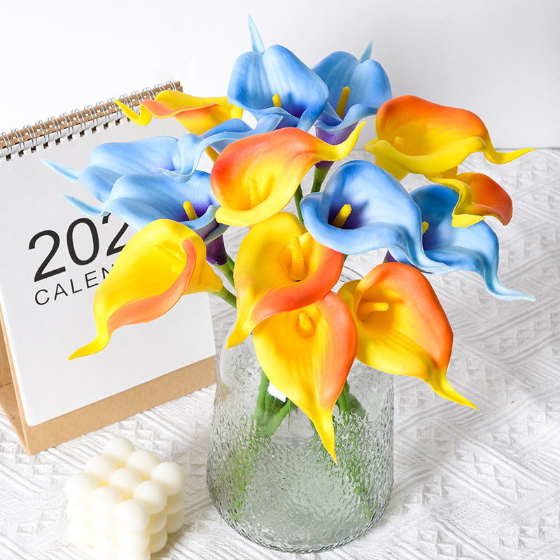 Dekorative Realistische Calla-Lilienstiele