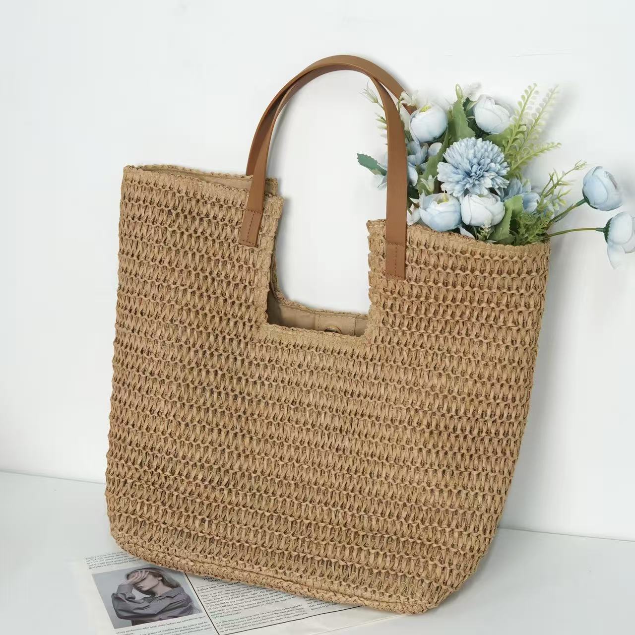 Geräumige Bast-Strandtasche Brehn