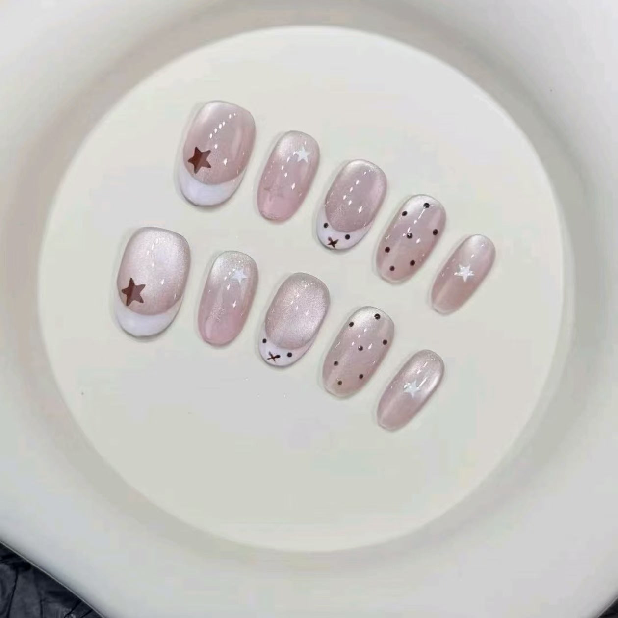 Artistic Nail Design Set Brehn