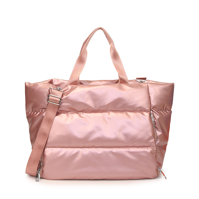 Stylish Minimalist Weekend Bag