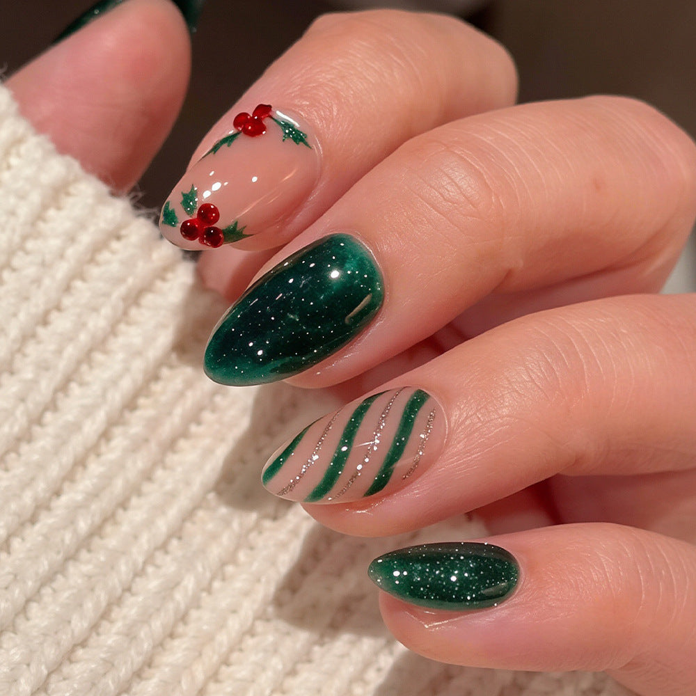 Festliche Feiertags-Nagelkunst-Wickel Brehn