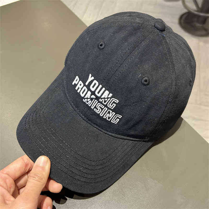 Unisex Relaxed Fit Casual Cap Brehn