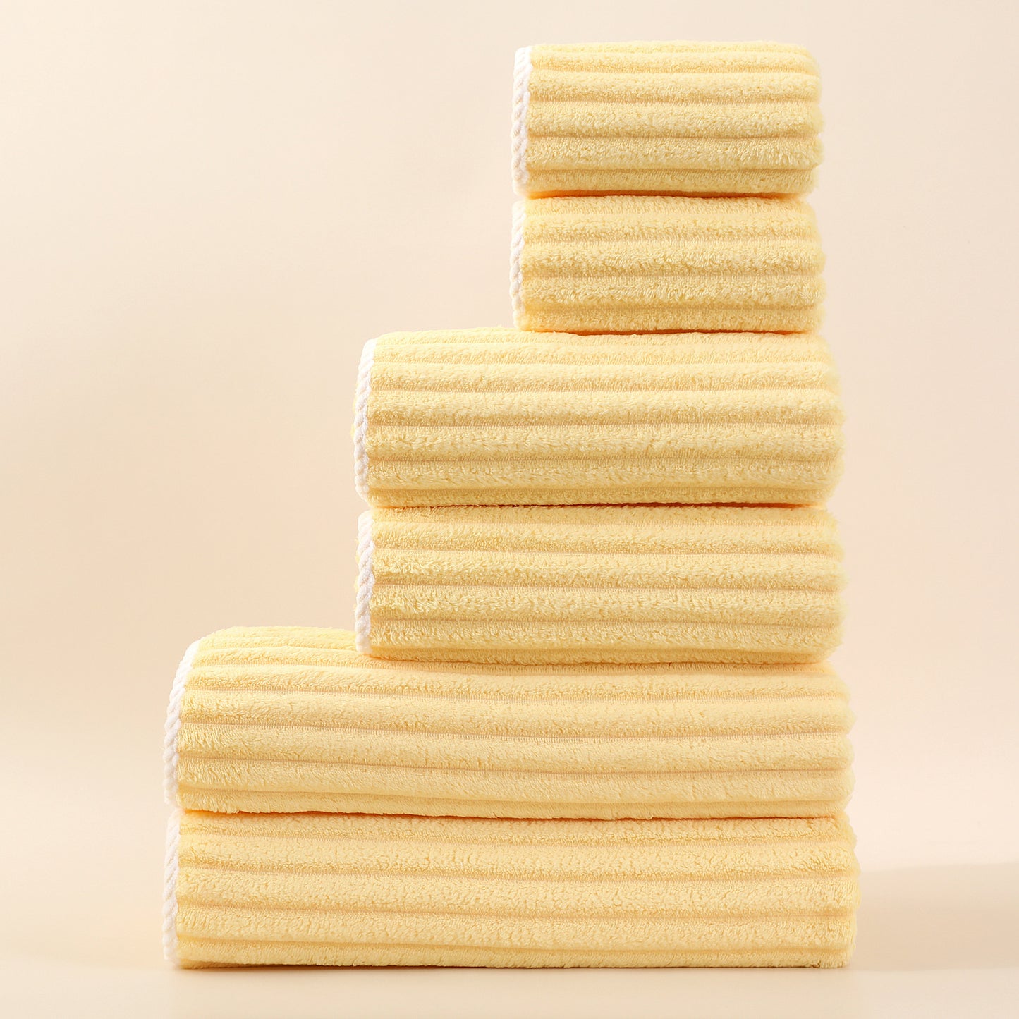 Premium Frottee Handtuchset Mit Luxuriösem Design Brehn