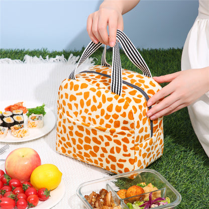 Stilvolle isolierte Lunchbox Brehn