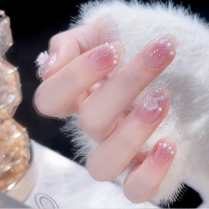 Thematische Nagelkunst Press-On Nägel mit süßen Charakter- und Schleifendesigns Brehn