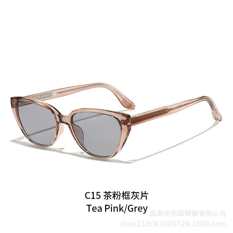 Damen Cat-Eye Sonnenbrille mit trendigem Leopardenmuster und robustem Rahmen Brehn