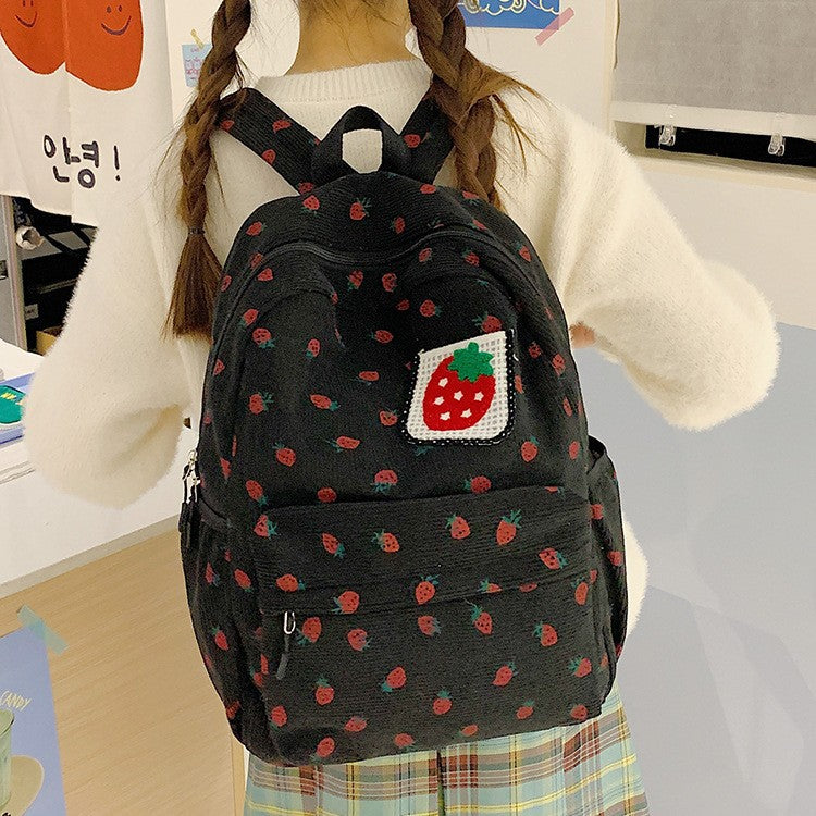 Rucksack mit Verspieltem Erdbeerdesign Brehn
